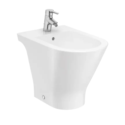 ROUND- BIDET ADOSSÉ AU MUR EN PORCELAINE